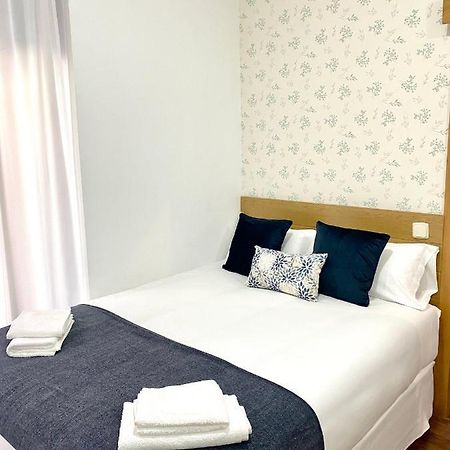 Apartamentos Fuencarral II Madrid Ngoại thất bức ảnh