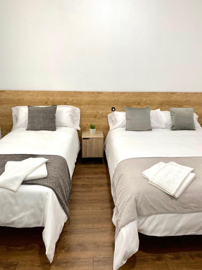 Apartamentos Fuencarral II Madrid Ngoại thất bức ảnh