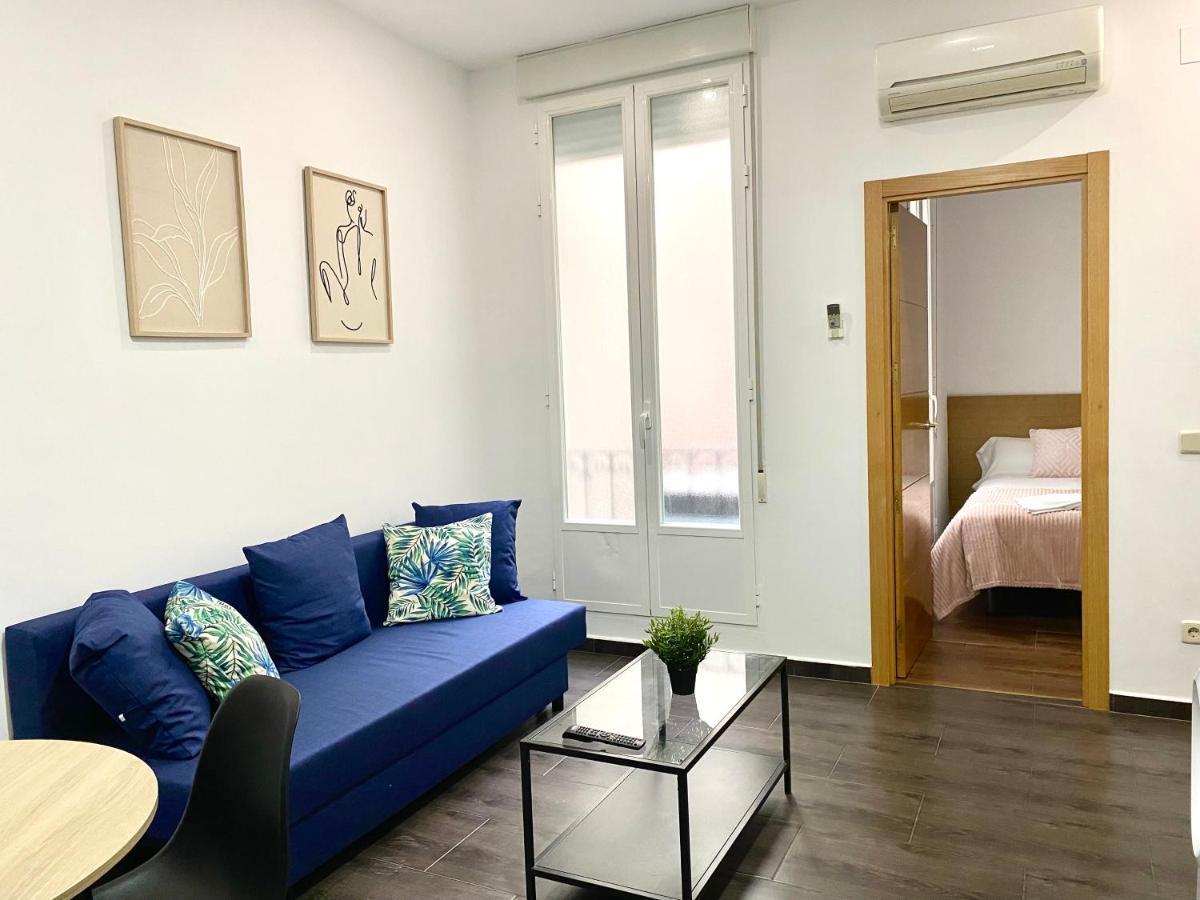 Apartamentos Fuencarral II Madrid Ngoại thất bức ảnh