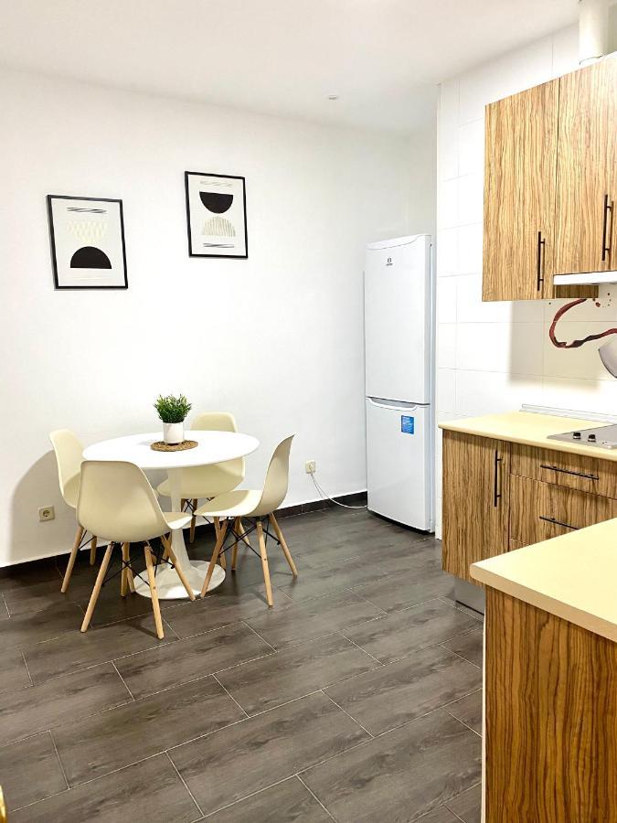 Apartamentos Fuencarral II Madrid Ngoại thất bức ảnh