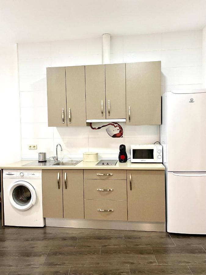 Apartamentos Fuencarral II Madrid Ngoại thất bức ảnh