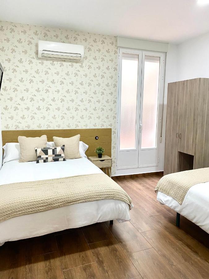 Apartamentos Fuencarral II Madrid Ngoại thất bức ảnh